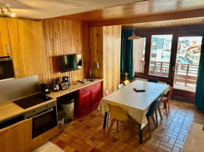 Duplex 5 pièces, balcon sud, près des pistes et commerces à Tignes Val-Claret - FR-1-449-62